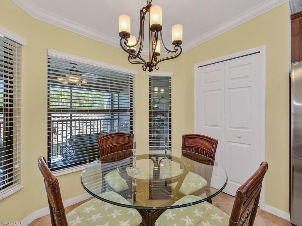 9844 Venezia Cir E, Unit 726, Naples, FL 34113 Photo