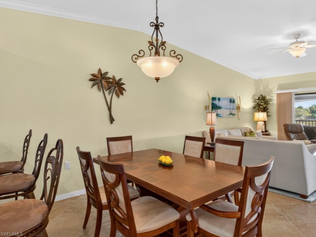 9844 Venezia Cir E, Unit 726, Naples, FL 34113 Photo