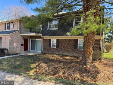 200 OLD FORGE CROSSING, Unit 200, DEVON, PA 19333
