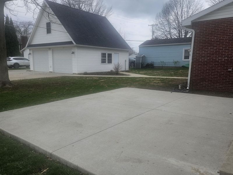 935 W High Street, Saint Marys, OH 45885 Photo 6