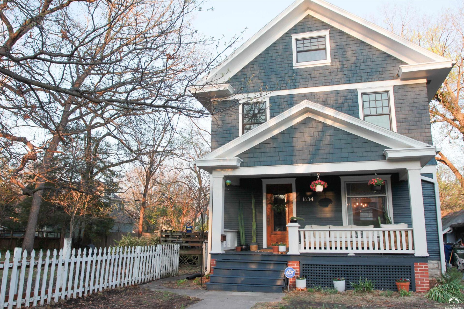1634 Rhode Island , Lawrence, KS 66044 Main Photo