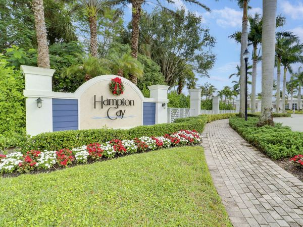 4044 Kingston Lane, Palm Beach Gardens, FL 33418