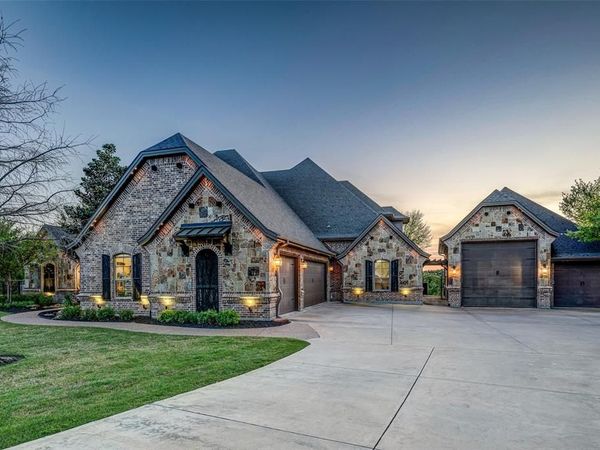 254 Maral Lane, Azle, TX 76020