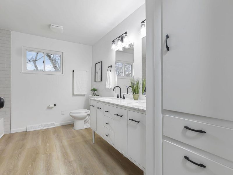 2425 Blue Valley Road SE, Lancaster, OH 43130 Photo 17