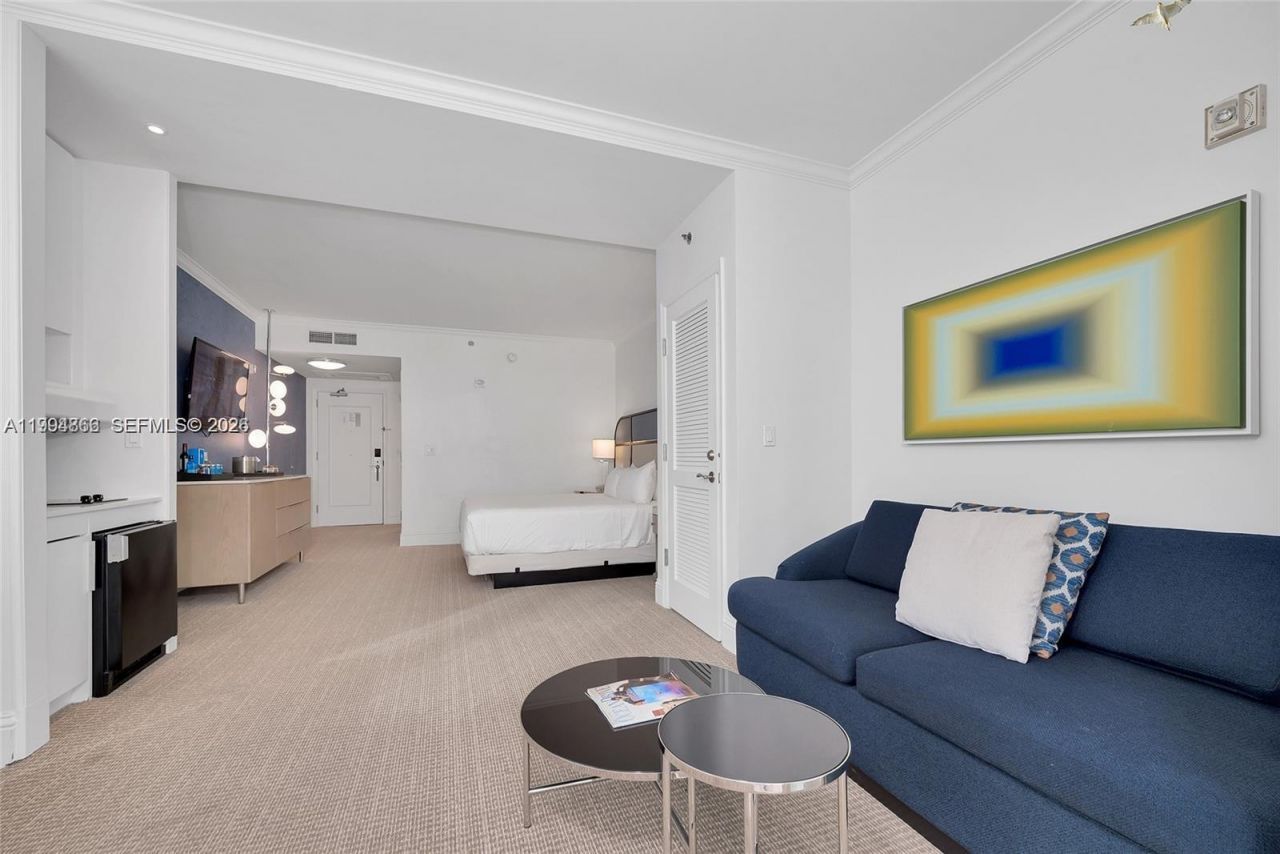 4401 Collins Ave , Unit 902, Miami Beach, FL 33140 Photo