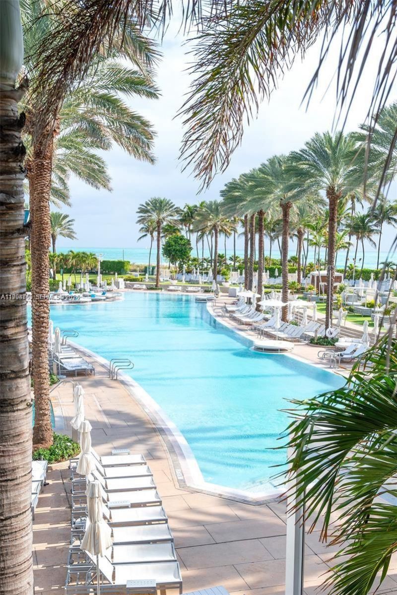 4401 Collins Ave , Unit 902, Miami Beach, FL 33140 Photo