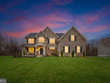 115 WOODS EDGE DRIVE, DOUGLASSVILLE, PA 19518