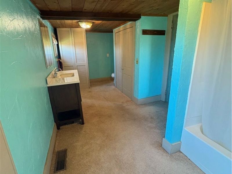 64446 Erie Road, Salesville, OH 43778 Photo 18