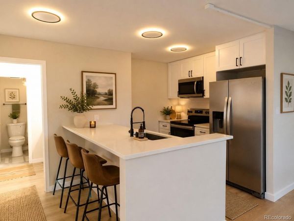 2880 S Locust Street, Unit 303S, Denver, CO 80222