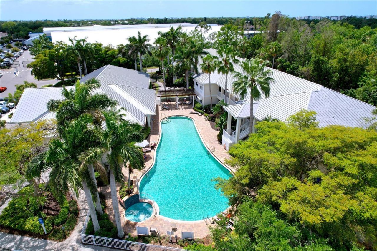 3803 54th Drive W, Unit 102, Bradenton, FL 34210 Photo