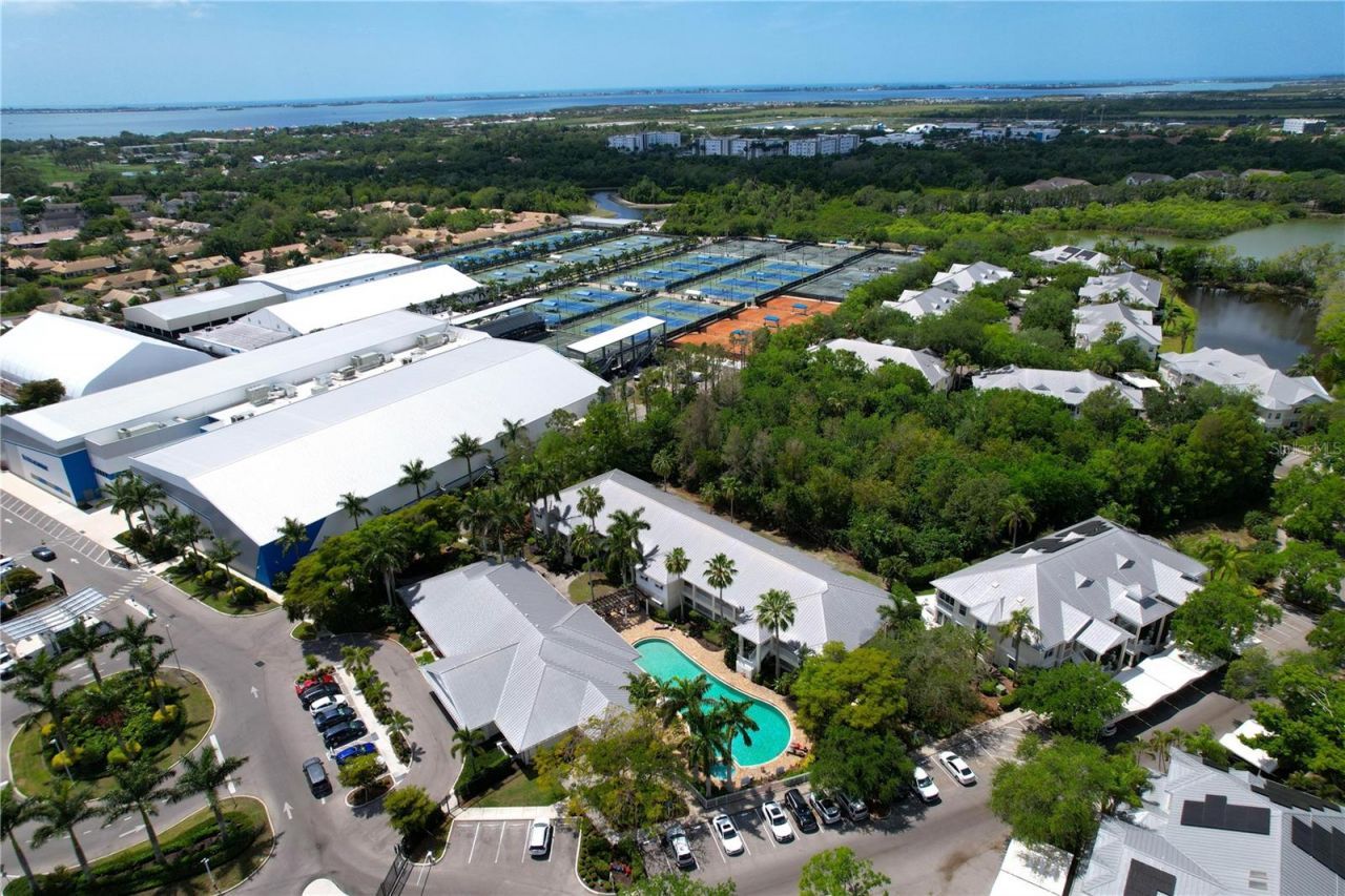 3803 54th Drive W, Unit 102, Bradenton, FL 34210 Photo