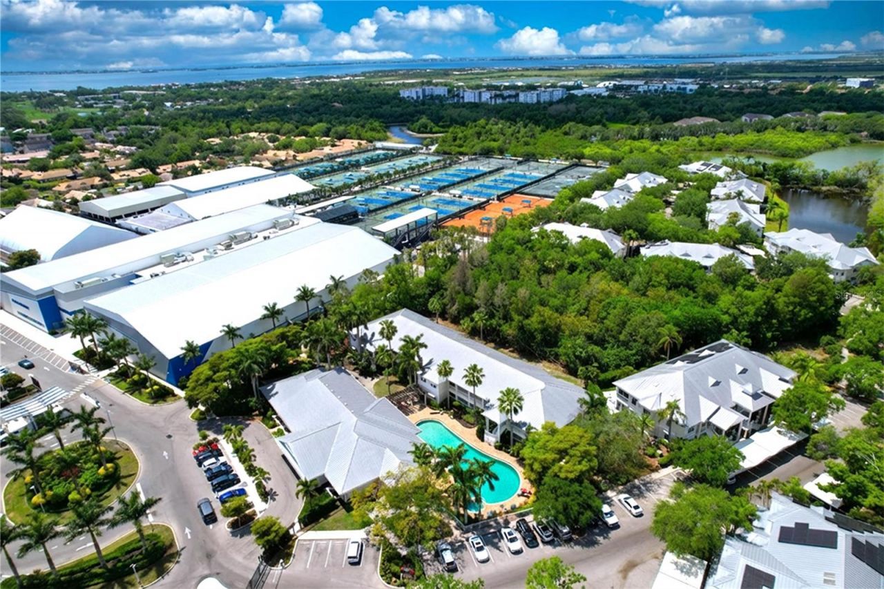 3803 54th Drive W, Unit 102, Bradenton, FL 34210 Photo