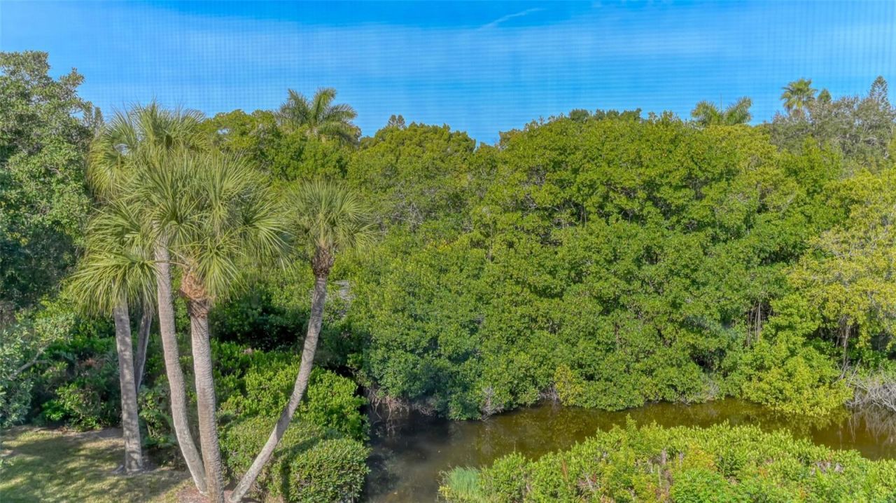 225 Hourglass Way, Unit 106, Sarasota, FL 34242 Photo