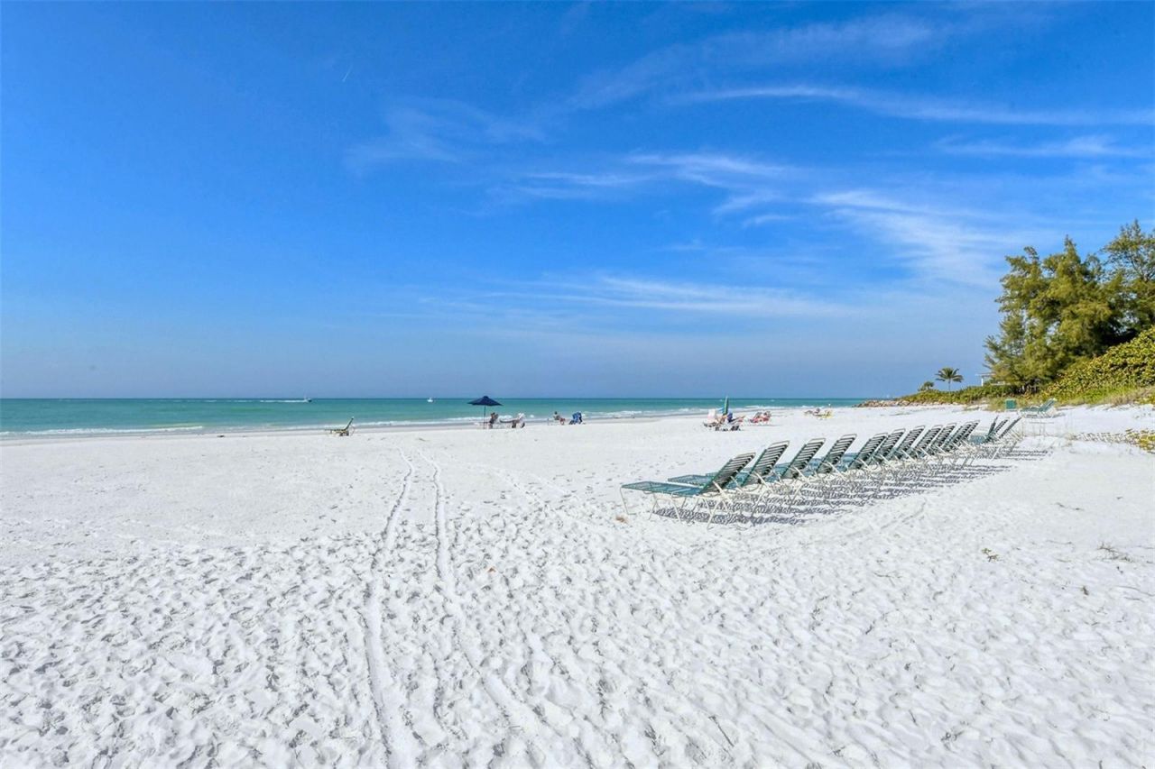 225 Hourglass Way, Unit 106, Sarasota, FL 34242 Photo