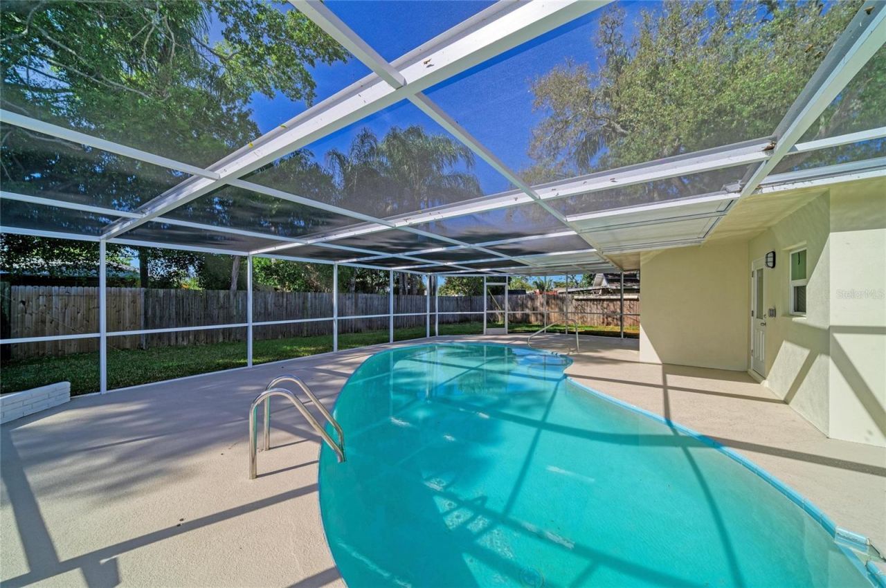 6105 7th Avenue Drive W, Bradenton, FL 34209 Photo