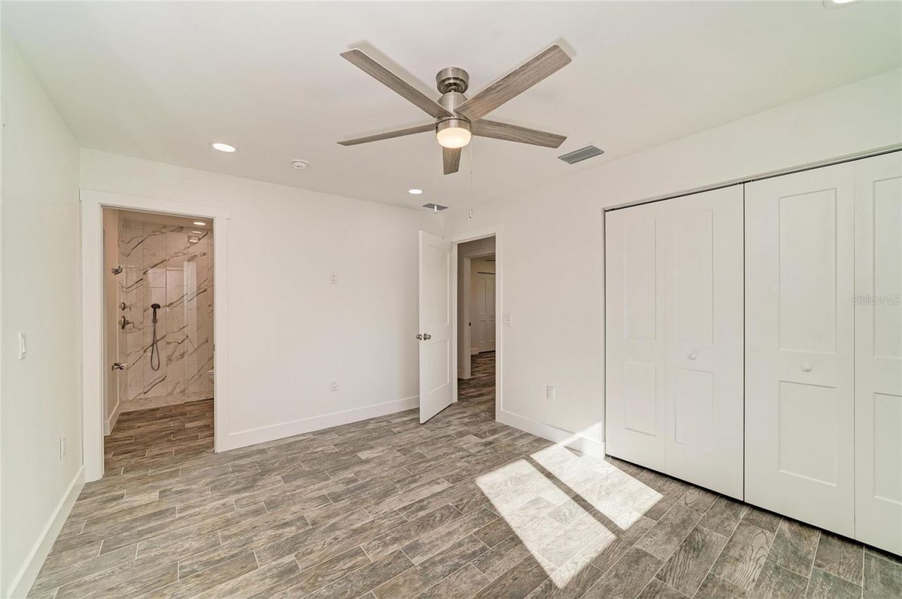 6105 7th Avenue Drive W, Bradenton, FL 34209 Photo