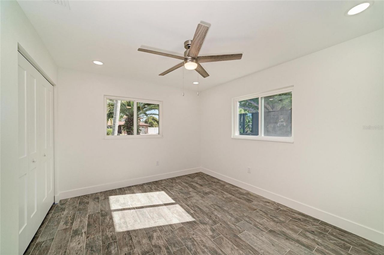 6105 7th Avenue Drive W, Bradenton, FL 34209 Photo