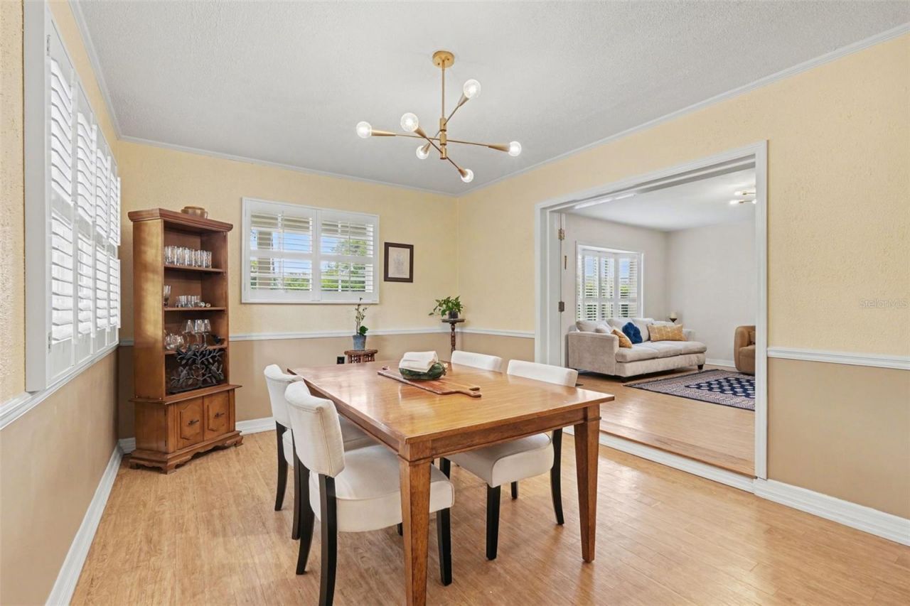 15402 Lake Magdalene Boulevard , Tampa, FL 33613 Photo