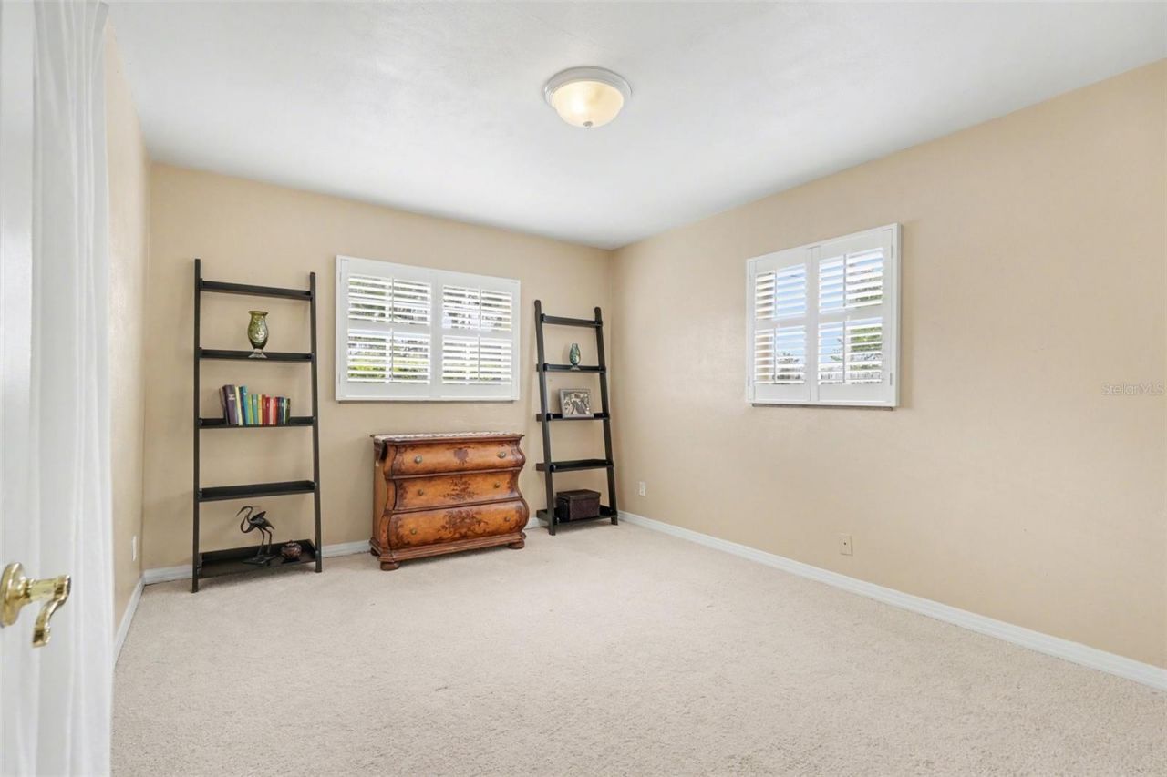 15402 Lake Magdalene Boulevard , Tampa, FL 33613 Photo