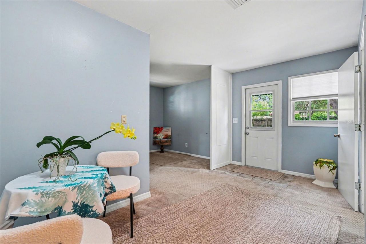 15402 Lake Magdalene Boulevard , Tampa, FL 33613 Photo