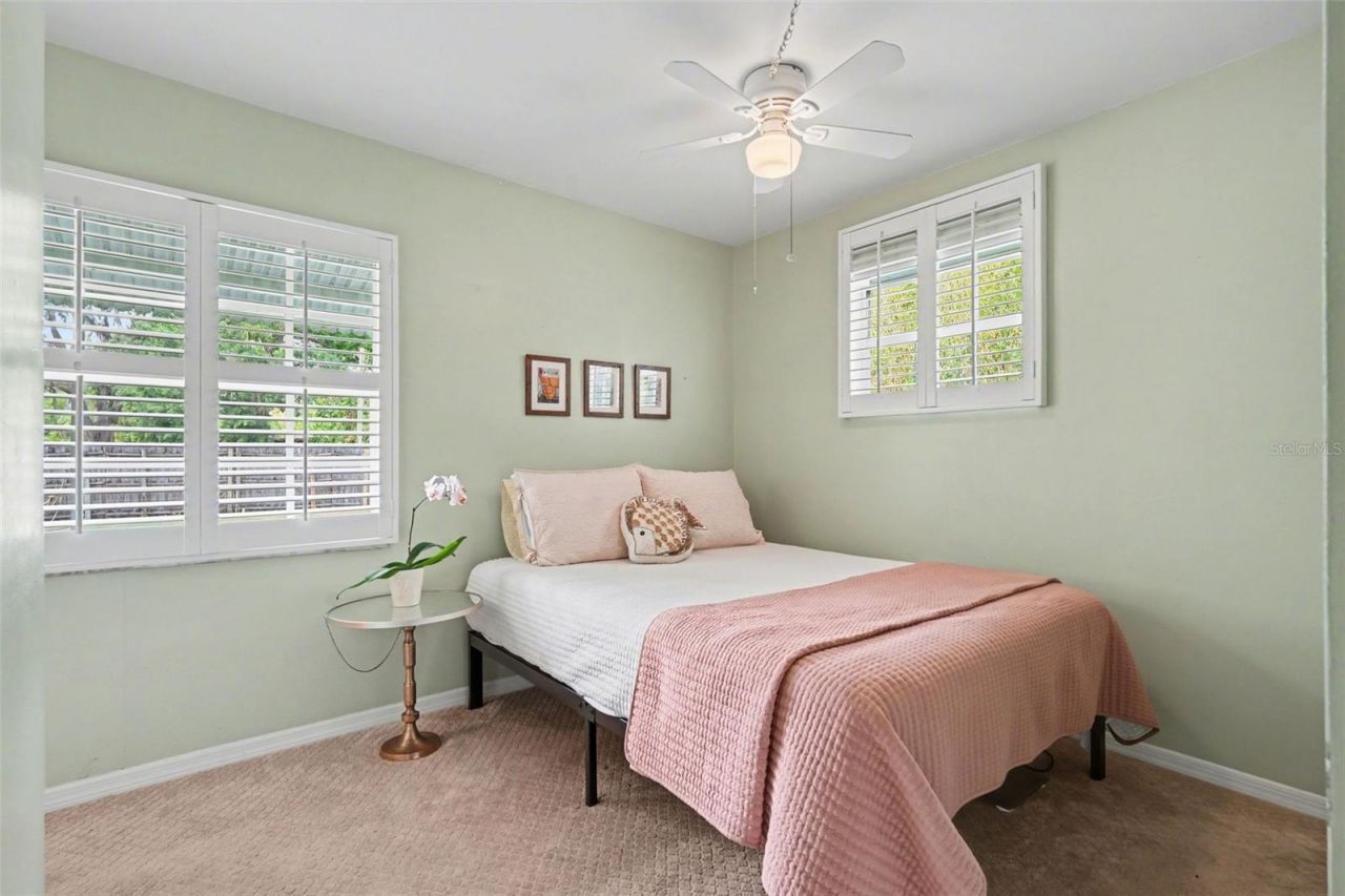 15402 Lake Magdalene Boulevard , Tampa, FL 33613 Photo