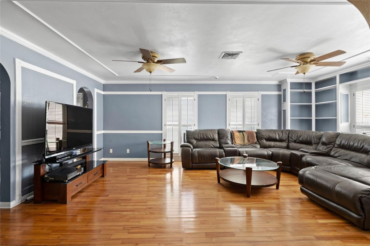 1449 45th Avenue Ne, Saint Petersburg, FL 33703 Photo