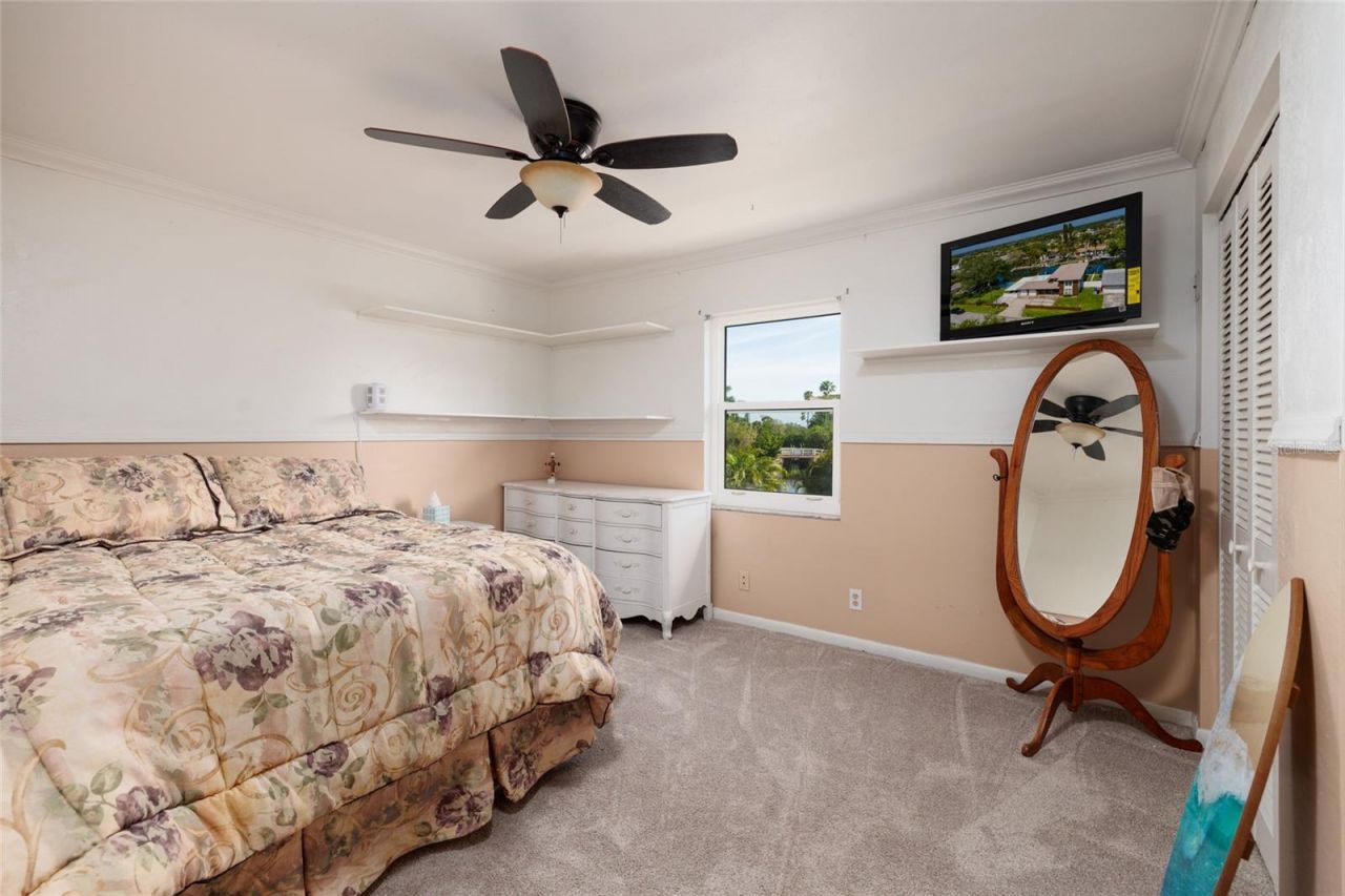 1449 45th Avenue Ne, Saint Petersburg, FL 33703 Photo