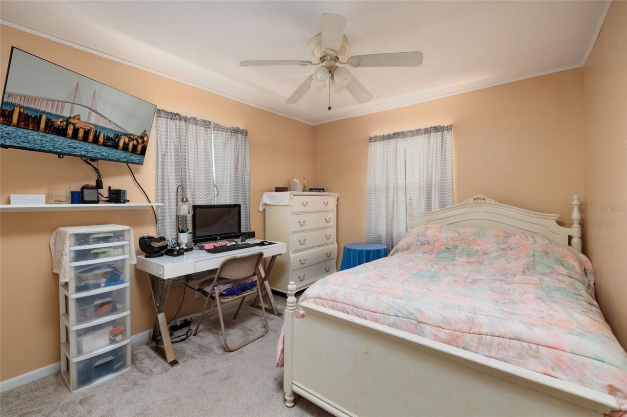 1449 45th Avenue Ne, Saint Petersburg, FL 33703 Photo