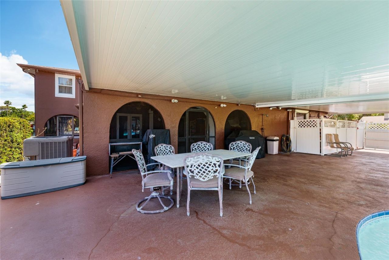 1449 45th Avenue Ne, Saint Petersburg, FL 33703 Photo