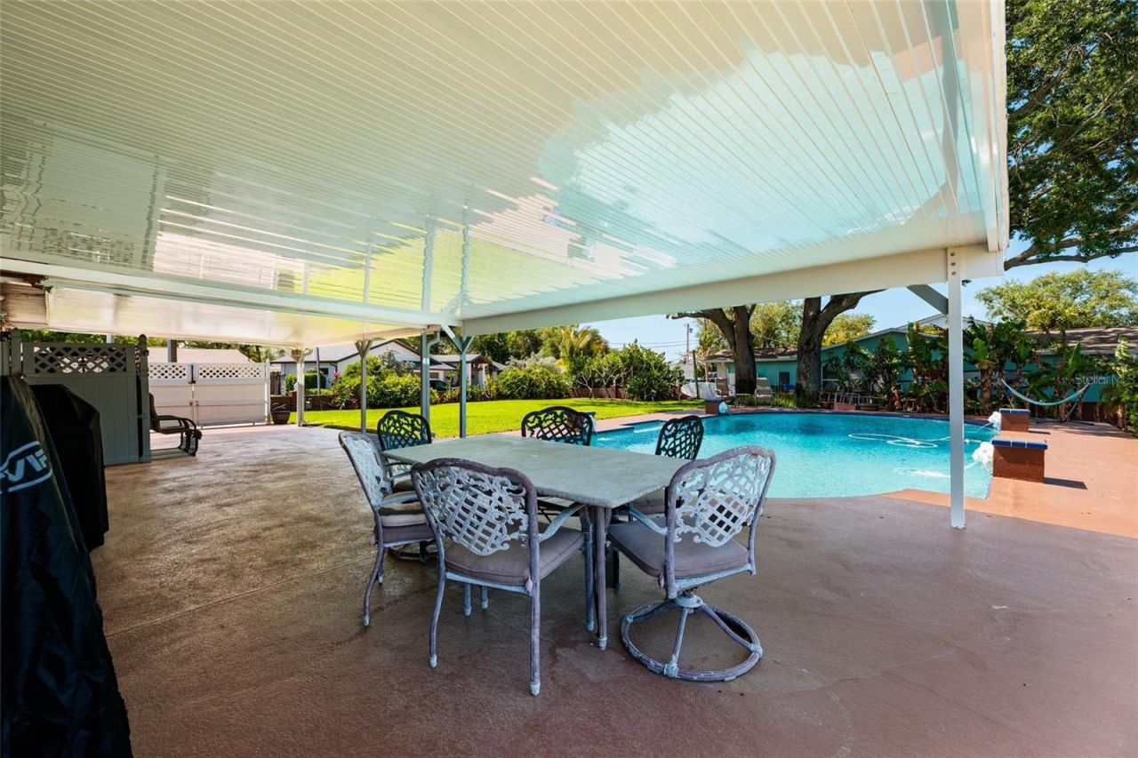 1449 45th Avenue Ne, Saint Petersburg, FL 33703 Photo