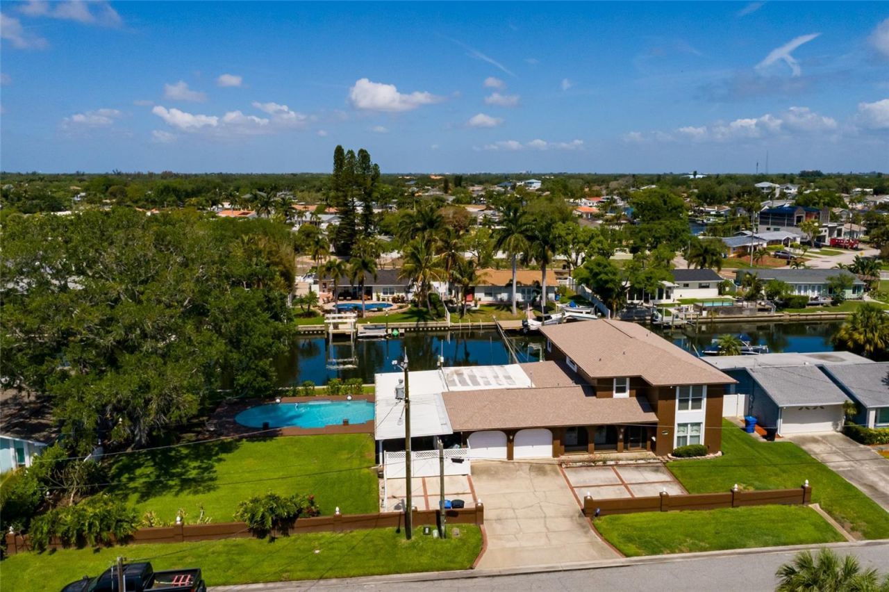 1449 45th Avenue Ne, Saint Petersburg, FL 33703 Photo