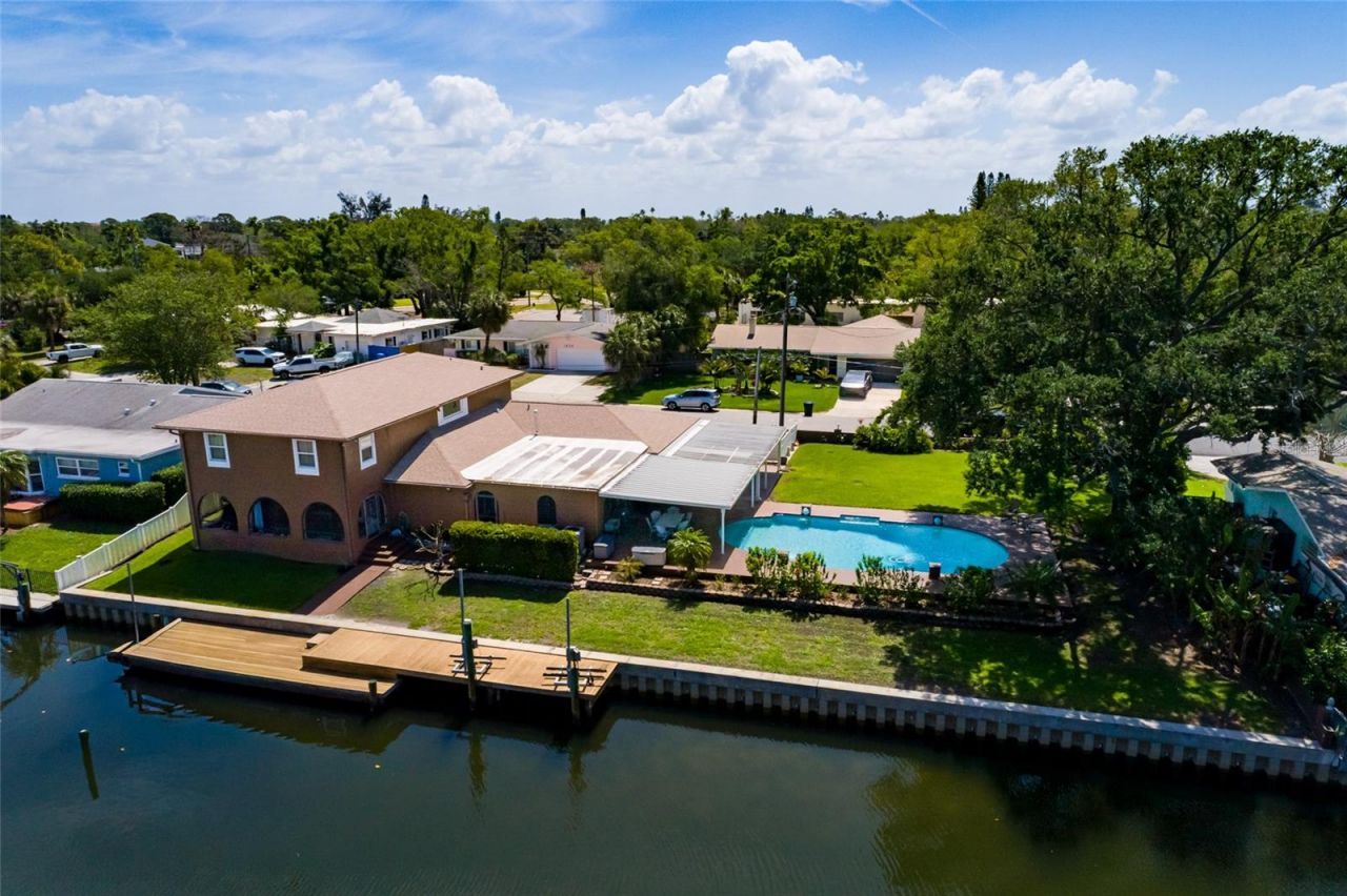 1449 45th Avenue Ne, Saint Petersburg, FL 33703 Photo