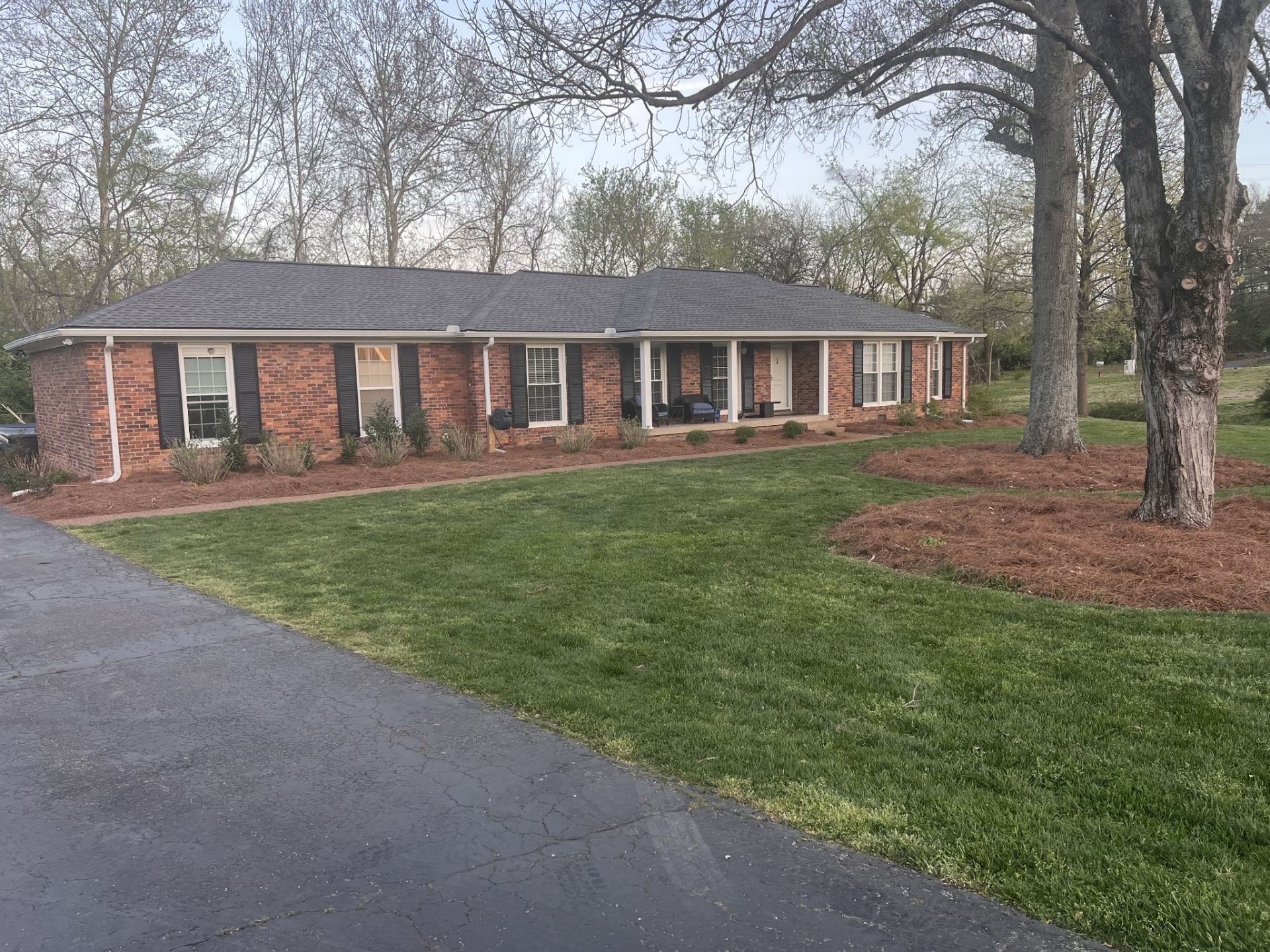 5048 Ragland Dr , Nashville, TN 37220 Main Photo