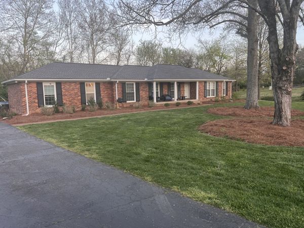 5048 Ragland Dr , Nashville, TN 37220