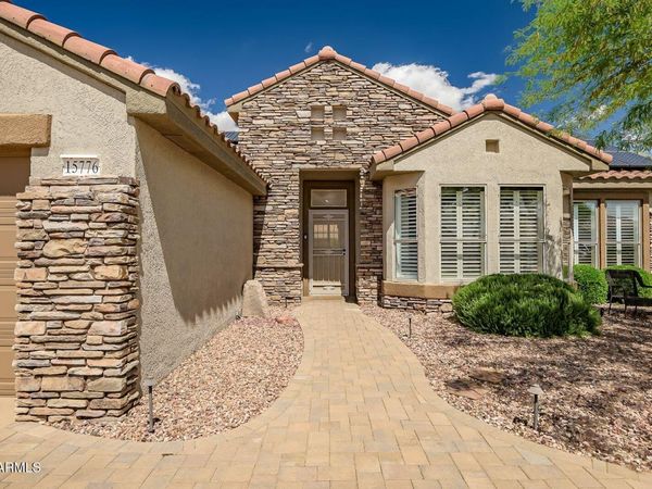 15776 W SILVER BREEZE Drive, Surprise, AZ 85374