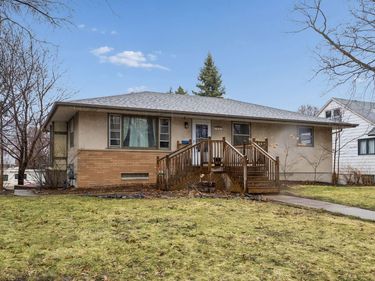 2637 5th Avenue E, North Saint Paul, MN 55109