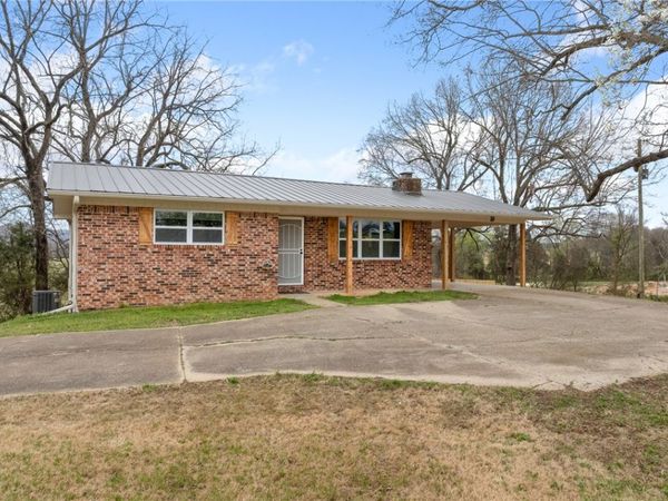 392 E 206 Highway , Harrison, AR 72601