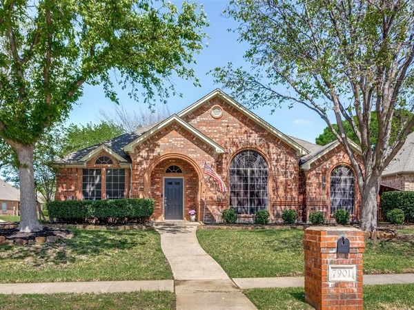 7901 Chaddington Drive, North Richland Hills, TX 76182