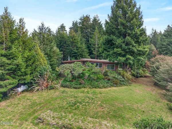 2900 Cameron Road, Elk, CA 95432