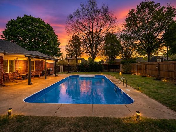 9333 BREAKSTONE CV, Collierville, TN 38017