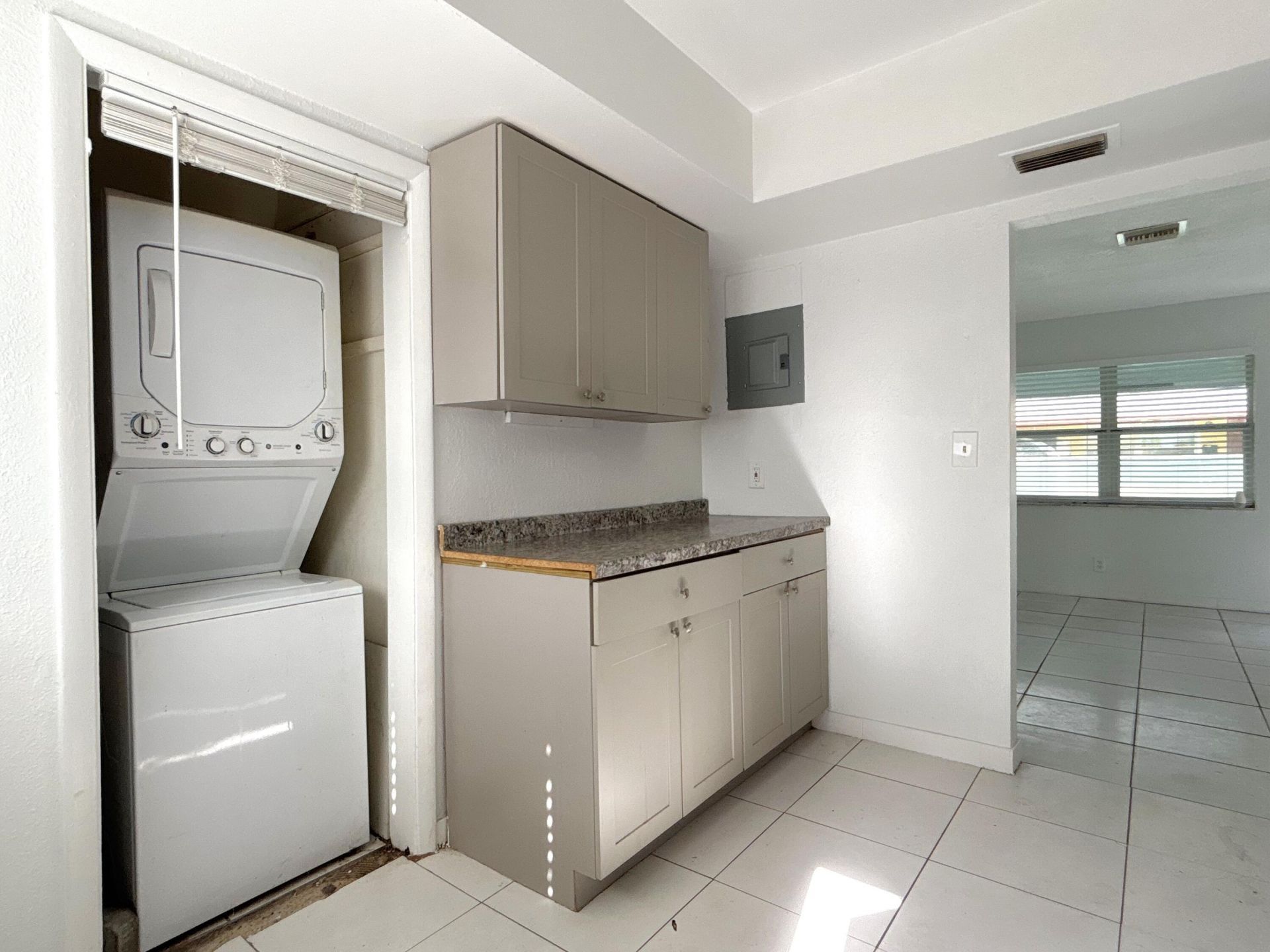 830 SW 10th Street, Pompano Beach, FL 33060 Photo