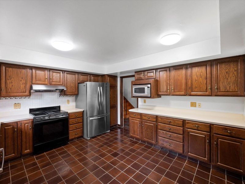 4319 Braunton Road, Columbus, OH 43220 Photo 14