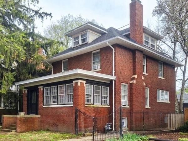 1616 W BARKER Avenue, Peoria, IL 61606