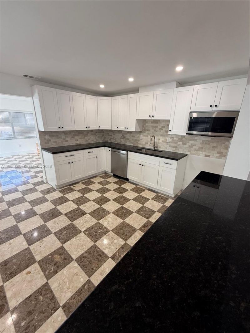 7312 SW 22nd St , Miami, FL 33155 Photo