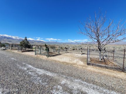 18520 State Route 290, Paradise Valley, NV 89426 Photo