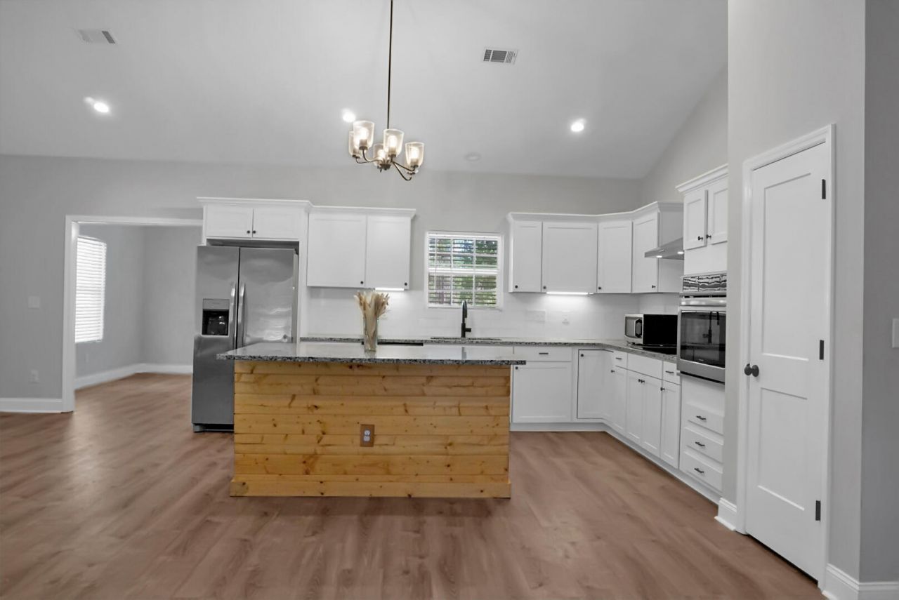 132 Wexford Way Photo 17