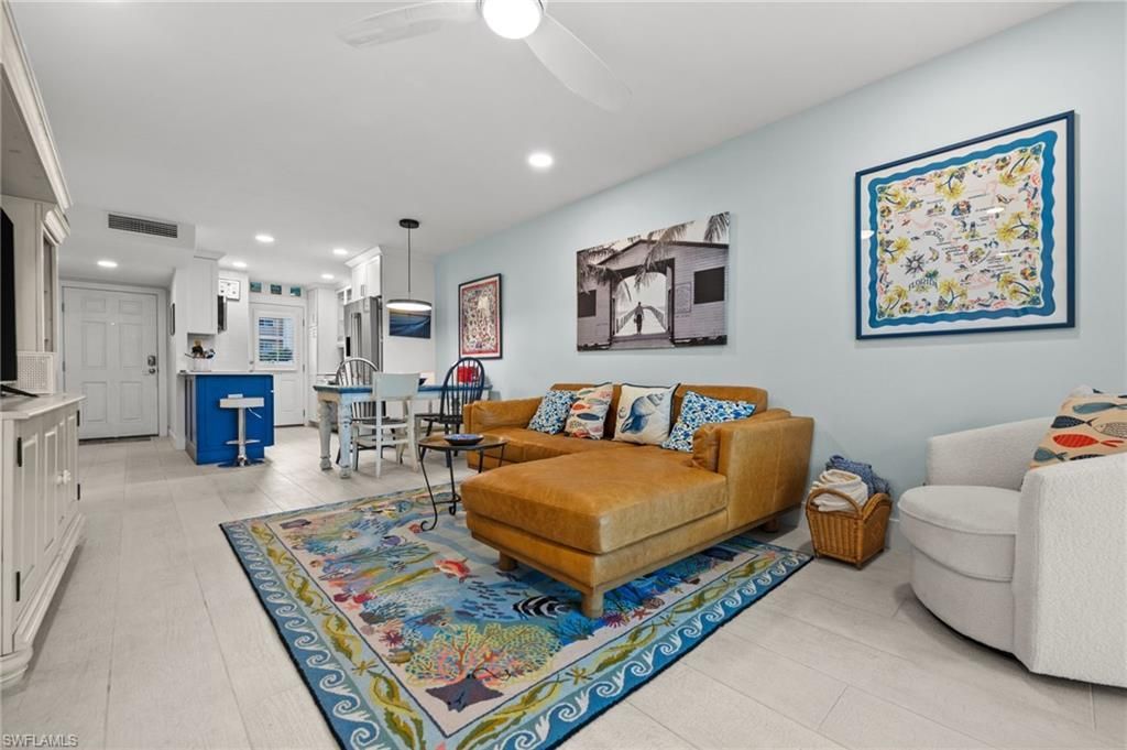 1021 3rd St S, Unit 112, Naples, FL 34102 Photo