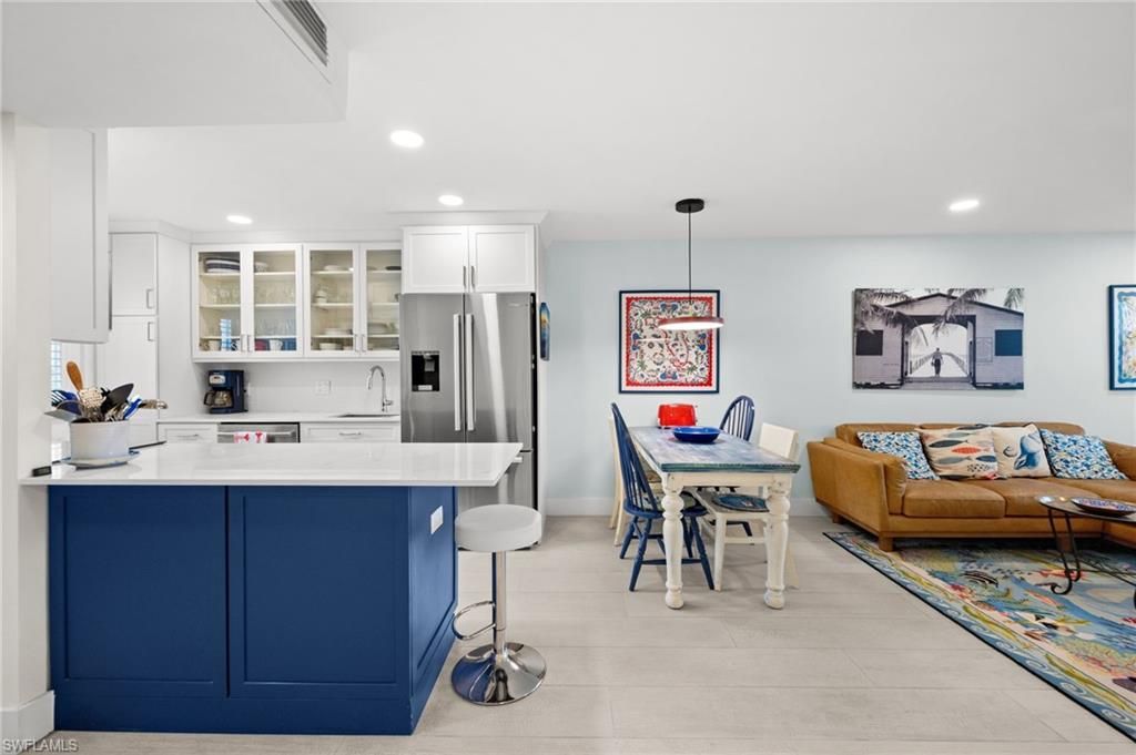 1021 3rd St S, Unit 112, Naples, FL 34102 Photo