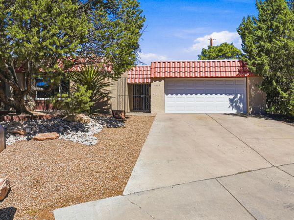 9009 Hilton Avenue NE, Albuquerque, NM 87111