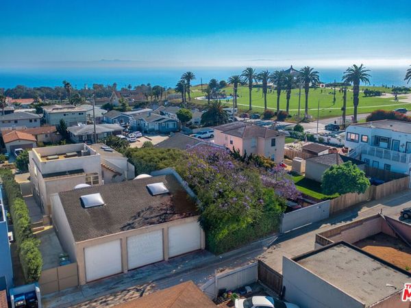 726 W 37th Street, San Pedro, CA 90731